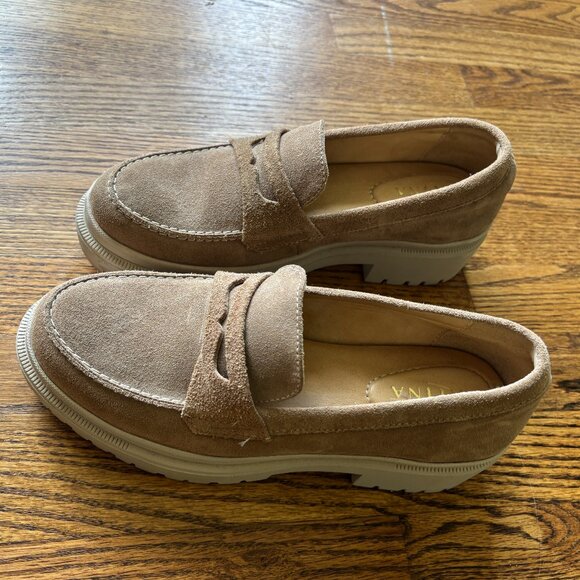 Portland Leather Patina Zoe Chunky Loafer Sz 8.5 Tan Suede Platform Lug Sole - Picture 6 of 8